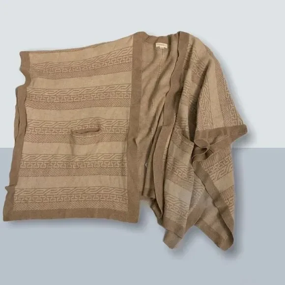 S/M Golden by TNA Roohan Sweater Poncho - Picture 6 of 7